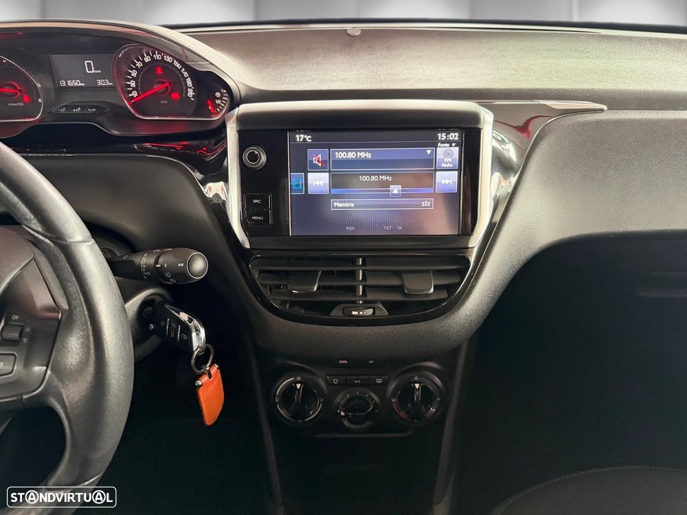 Peugeot 208 1.4 HDi Access - 8