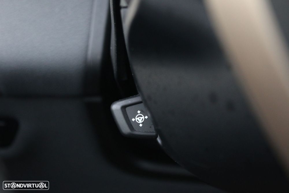 BMW iX xDrive 40 Pack Desportivo - 50