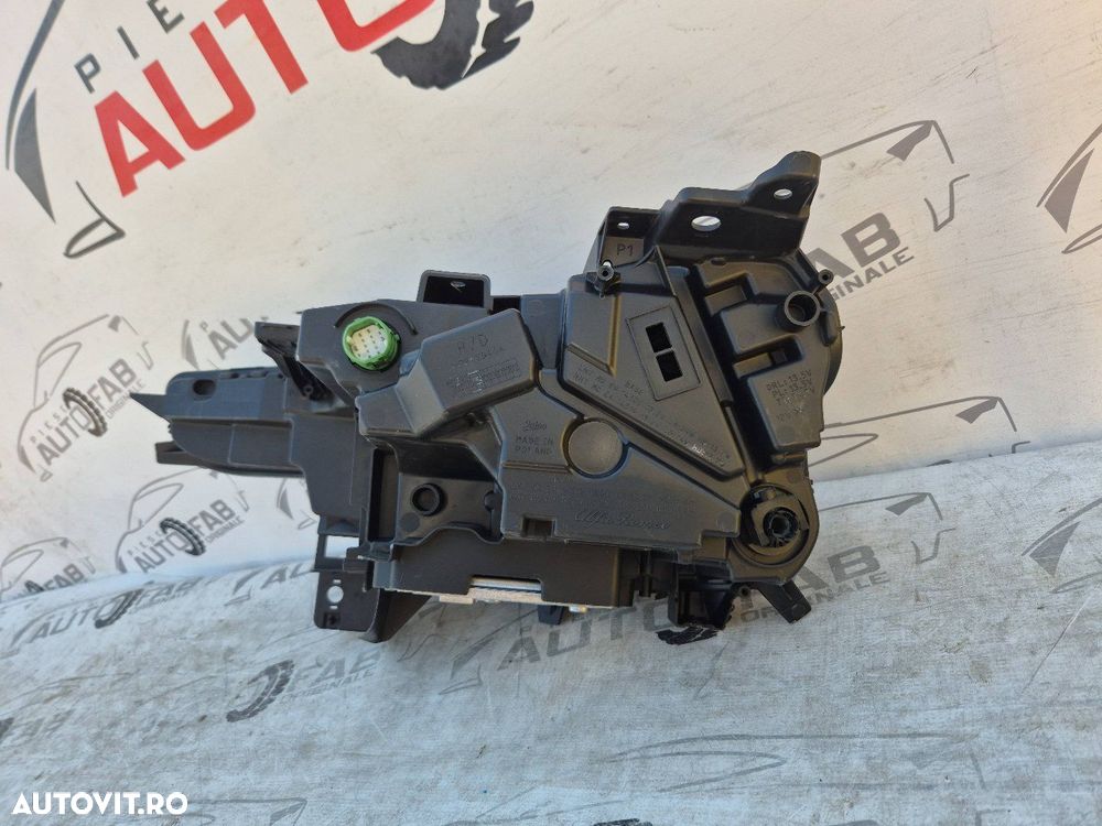 Far dreapta Alfa Romeo Junior Full LED 50572572 nou original - 7