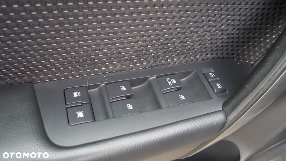 Chevrolet Captiva 2.4 2WD 7 Sitzer LS Family Edition - 24