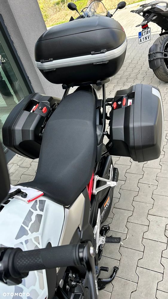 Honda CB - 11