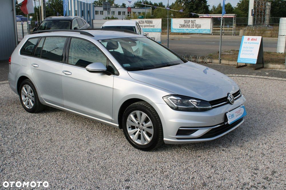Volkswagen Golf - 3