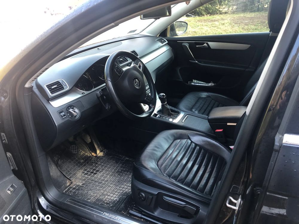 Volkswagen Passat 2.0 TSI Highline - 10