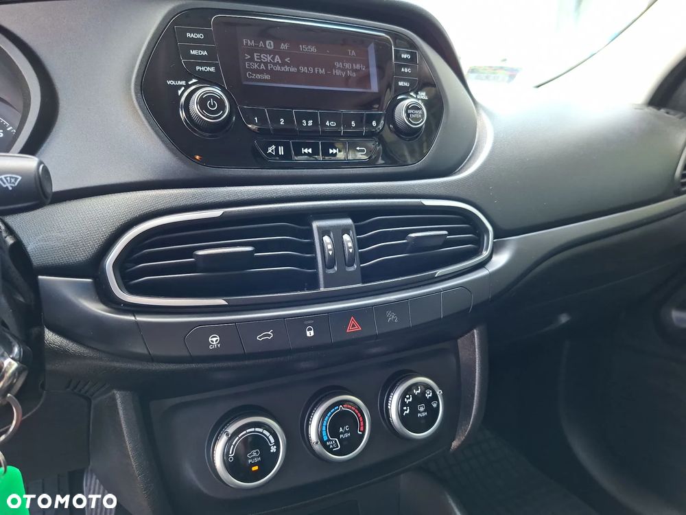Fiat Tipo 1.4 Classic - 24