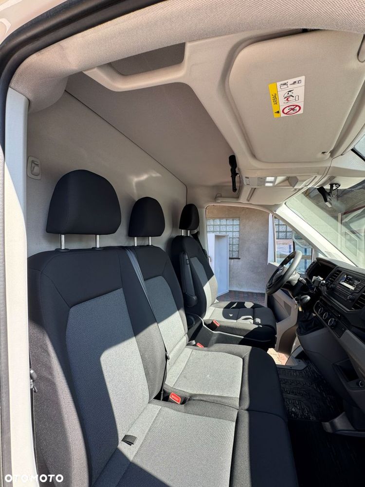 Volkswagen CRAFTER - 8