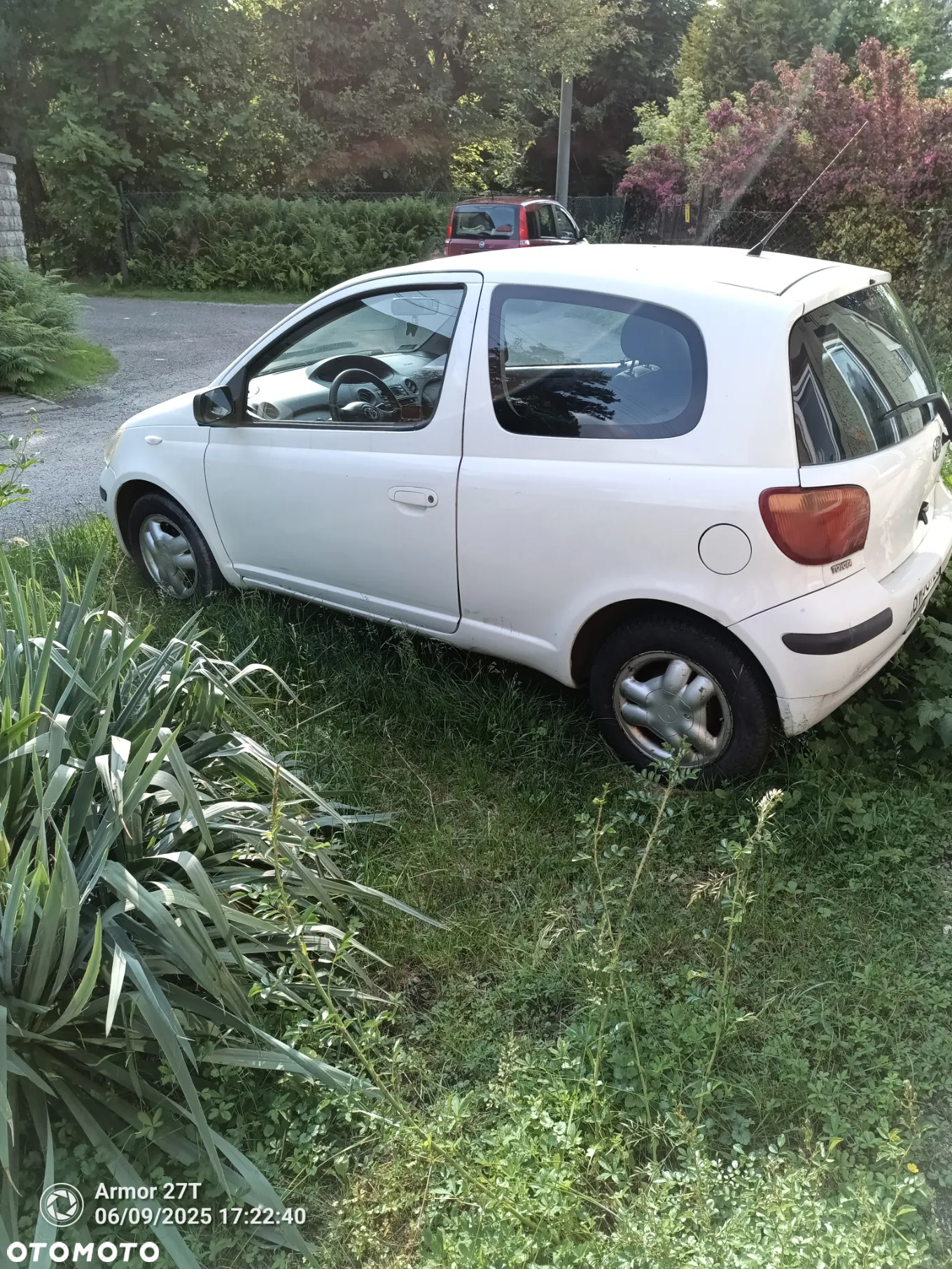 Toyota Yaris 1.0 Base - 10