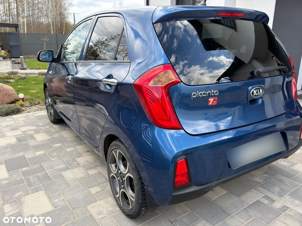 Kia Picanto 1.0 L - 6