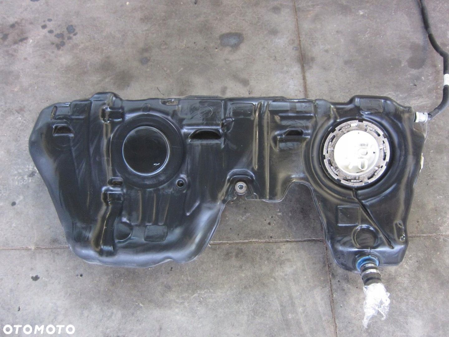 BMW F34 F30 328i N20 N55 BAK ZBIORNIK PALIWA POMPA - 1