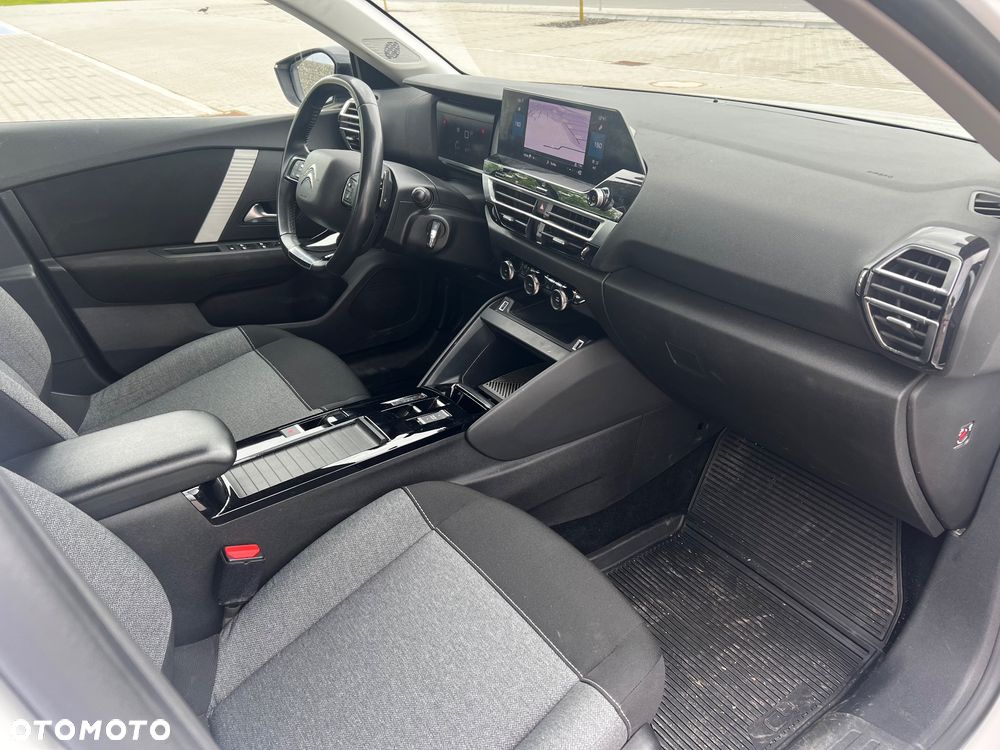 Citroën C4 BlueHDi 130 Stop&Start EAT8 FEEL PACK - 8