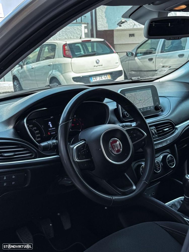 Fiat Tipo Station Wagon 1.3 M-Jet Easy - 10
