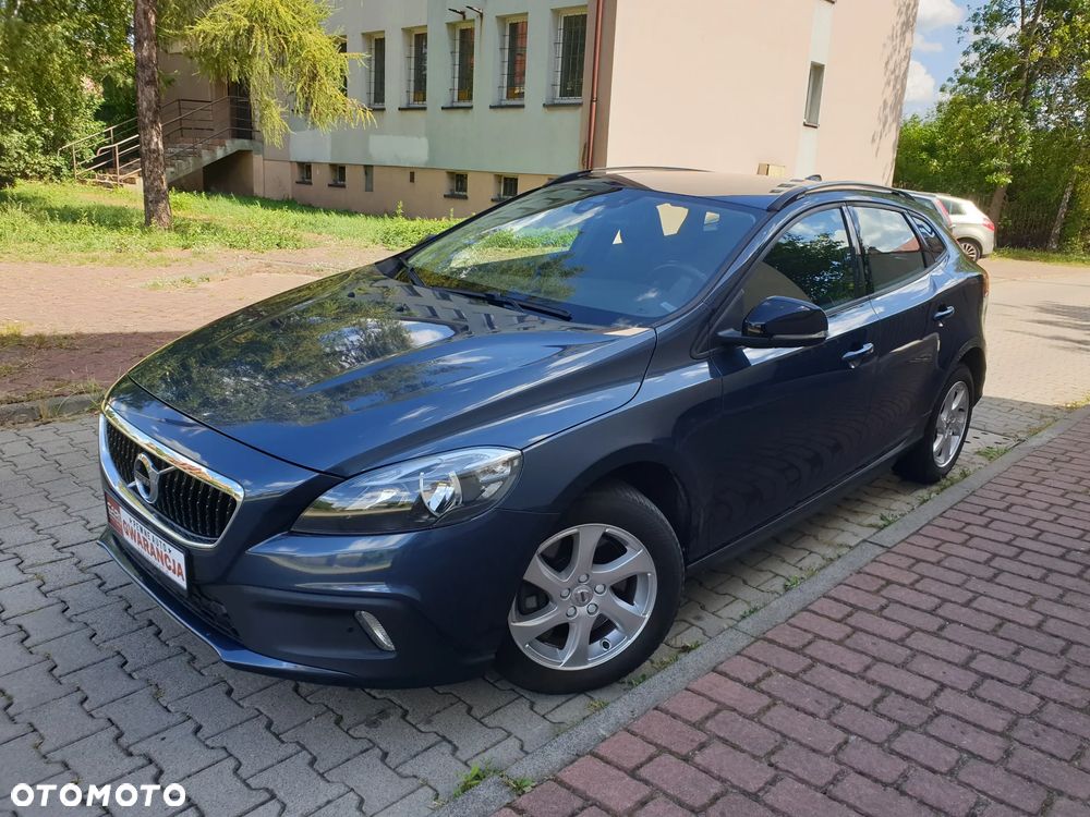 Volvo V40 Cross Country D2 Plus - 2
