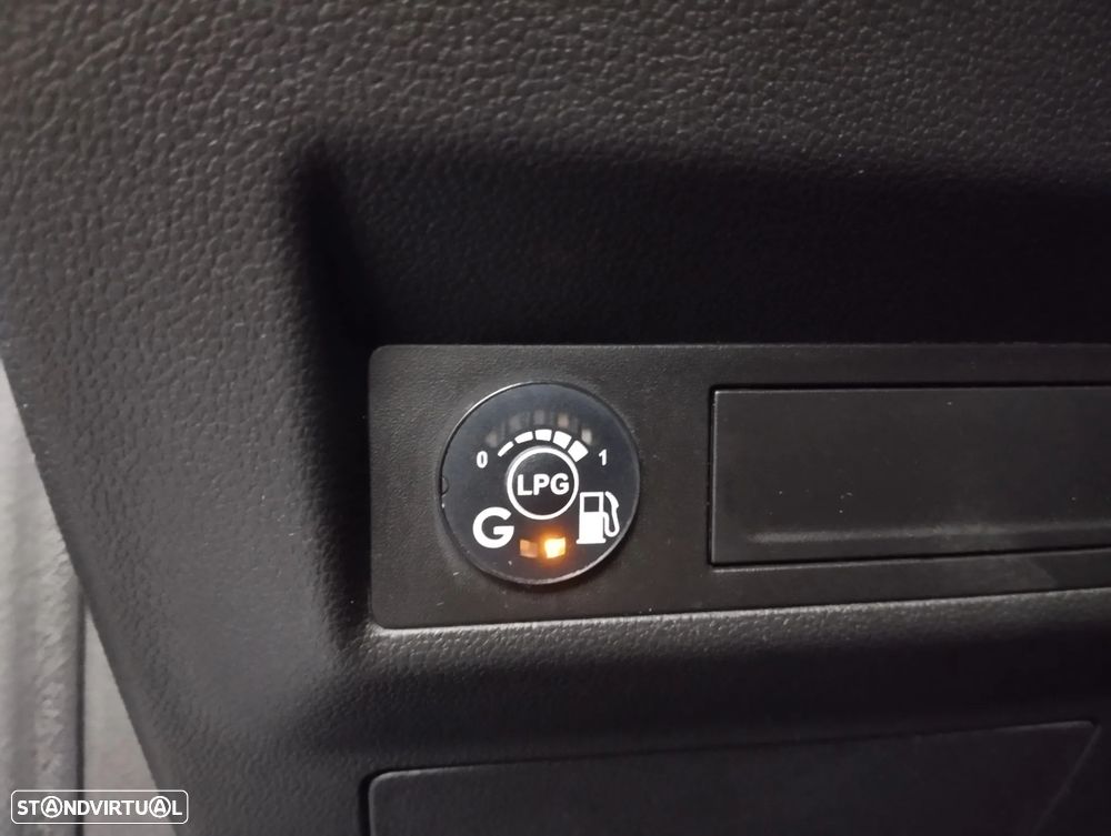 Renault Captur 1.0 TCe Techno Bi-Fuel - 22