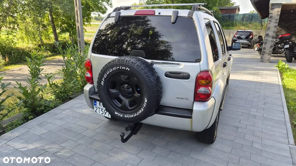 Jeep Liberty - 5
