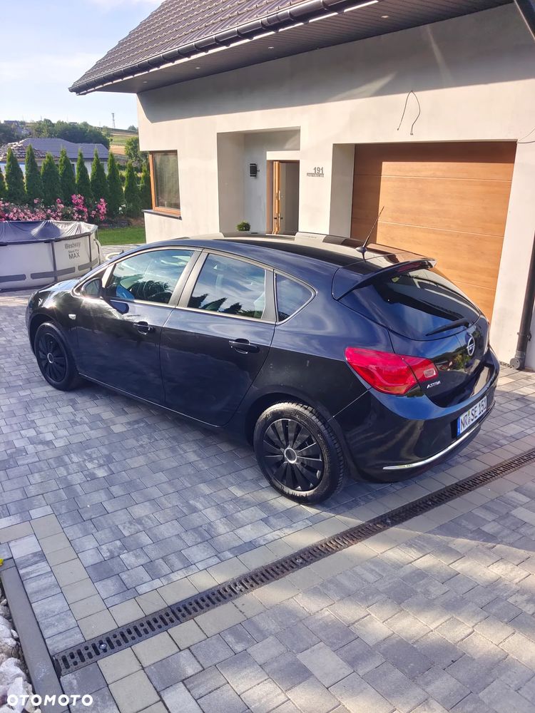 Opel Astra 1.4 T Cosmo - 5