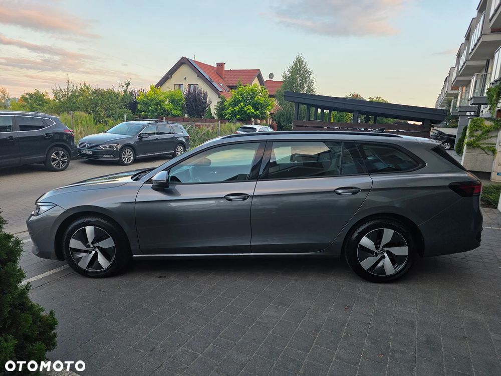 Volkswagen Passat - 10
