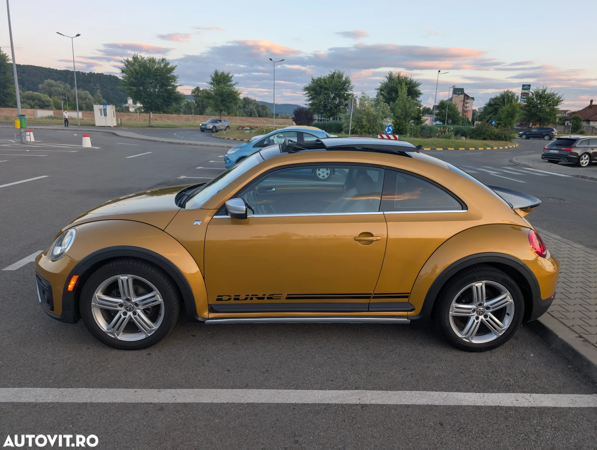 Volkswagen Beetle - 7