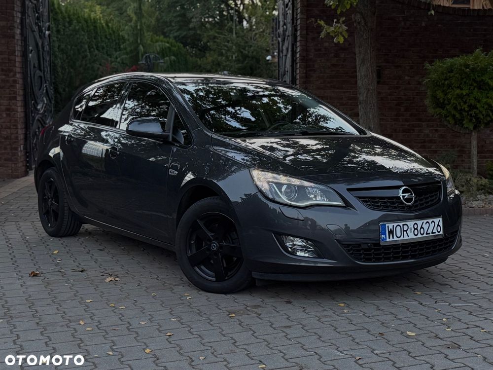 Opel Astra 1.4 T Cosmo - 7