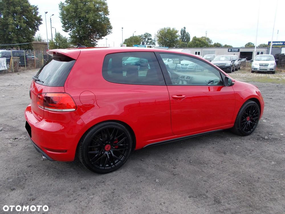 Volkswagen Golf 2.0 GTI - 3