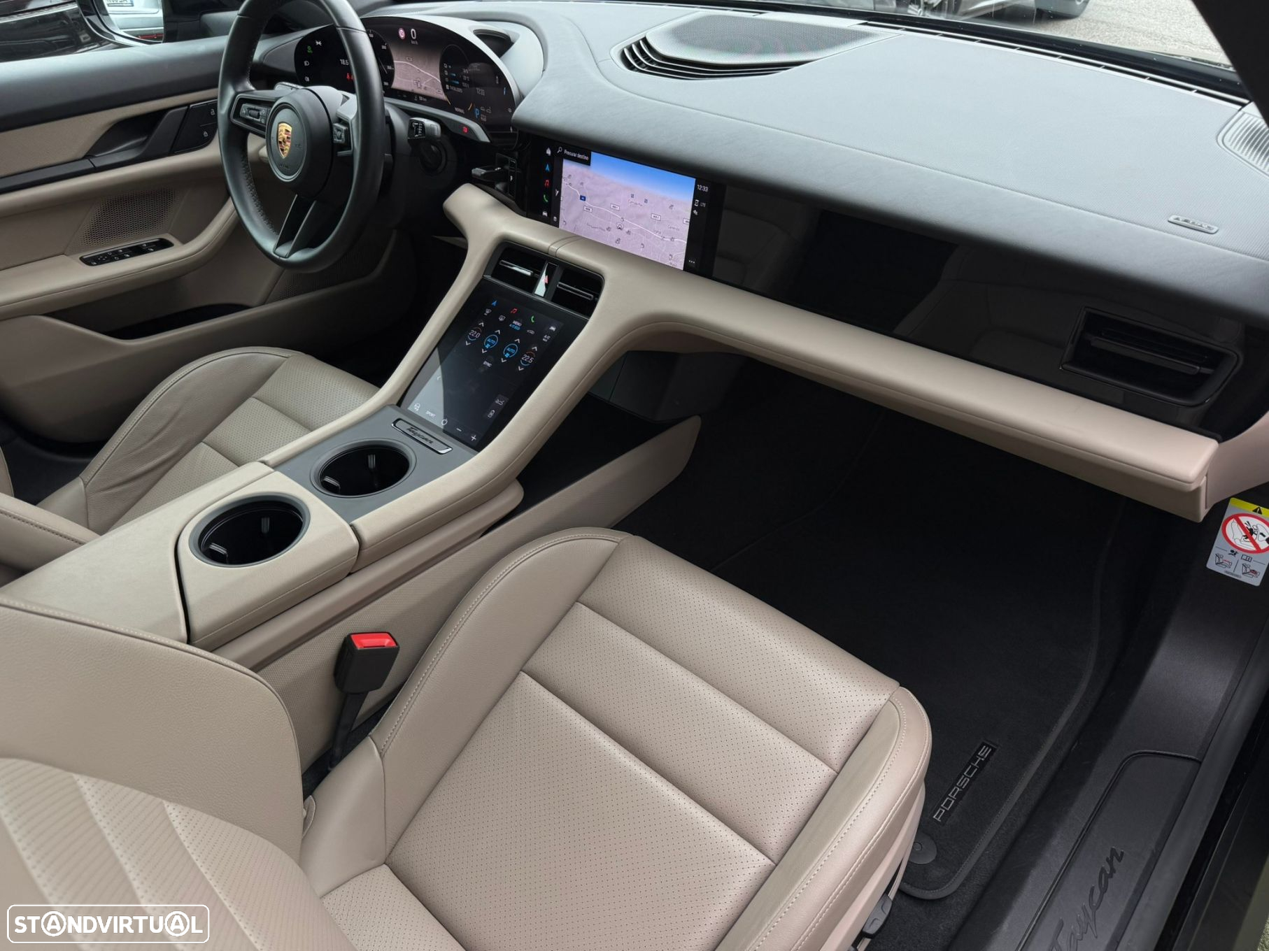 Porsche Taycan Standard - 17