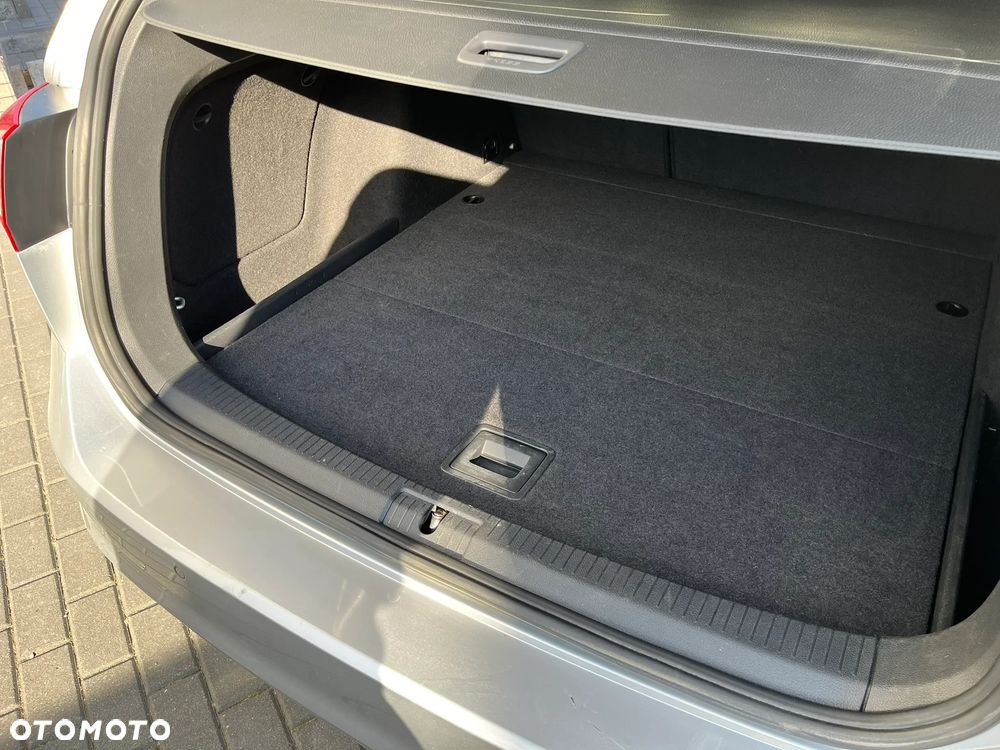 Volkswagen Golf Variant 1.6 TDI BlueMot Trendline DSG - 18