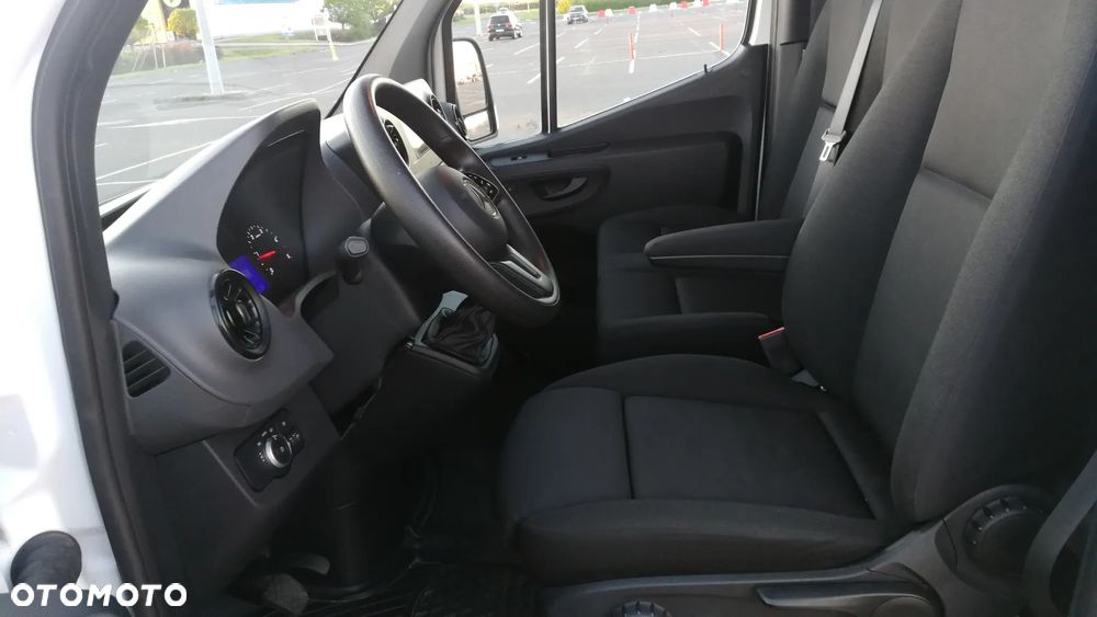 Mercedes-Benz Sprinter 317cdi - 9