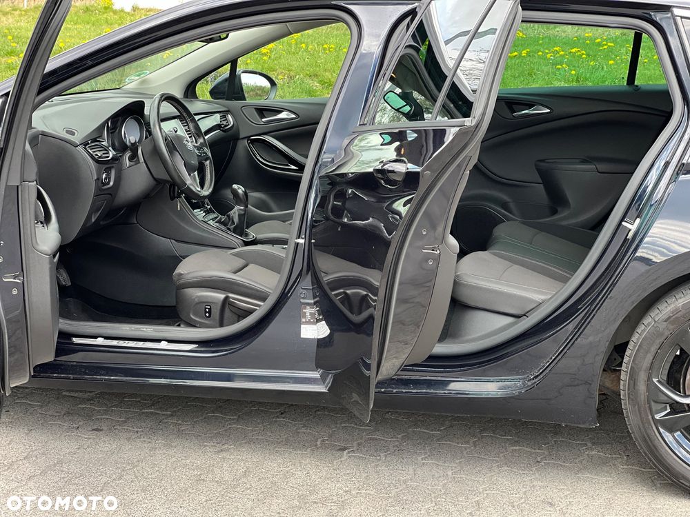 Opel Astra 1.6 CDTI DPF ecoFLEX TourerStart/Stop Exklusiv - 13