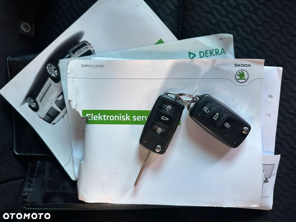 Skoda Yeti 2.0 TDI DSG 4x4 Adventure - 29