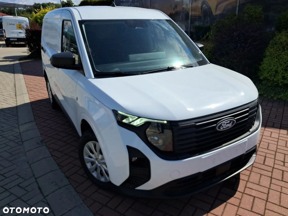Ford Transit Courier - 3