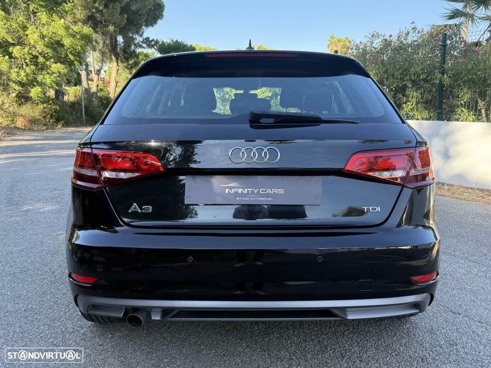Audi A3 Sportback 1.6 TDI Sport — fotografia 7