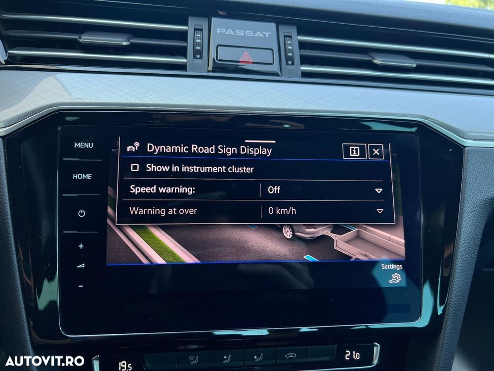 Volkswagen Passat - 33