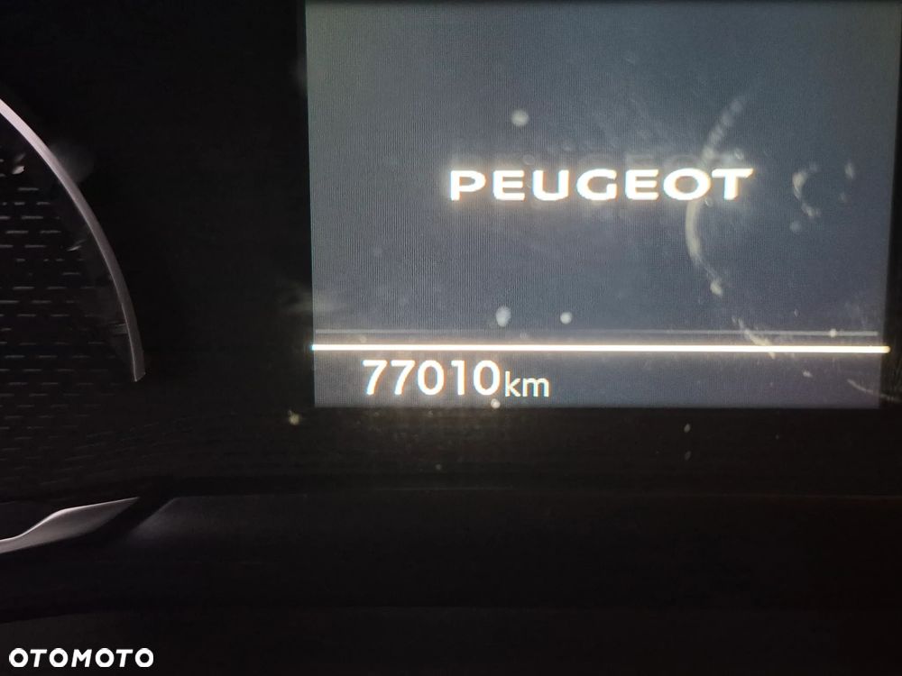 Peugeot 208 - 20
