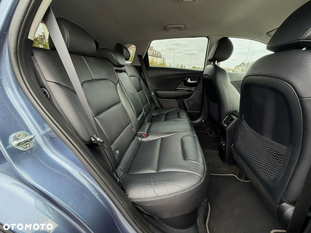 Kia Niro 1.6 GDI Hybrid L Business Line - 25