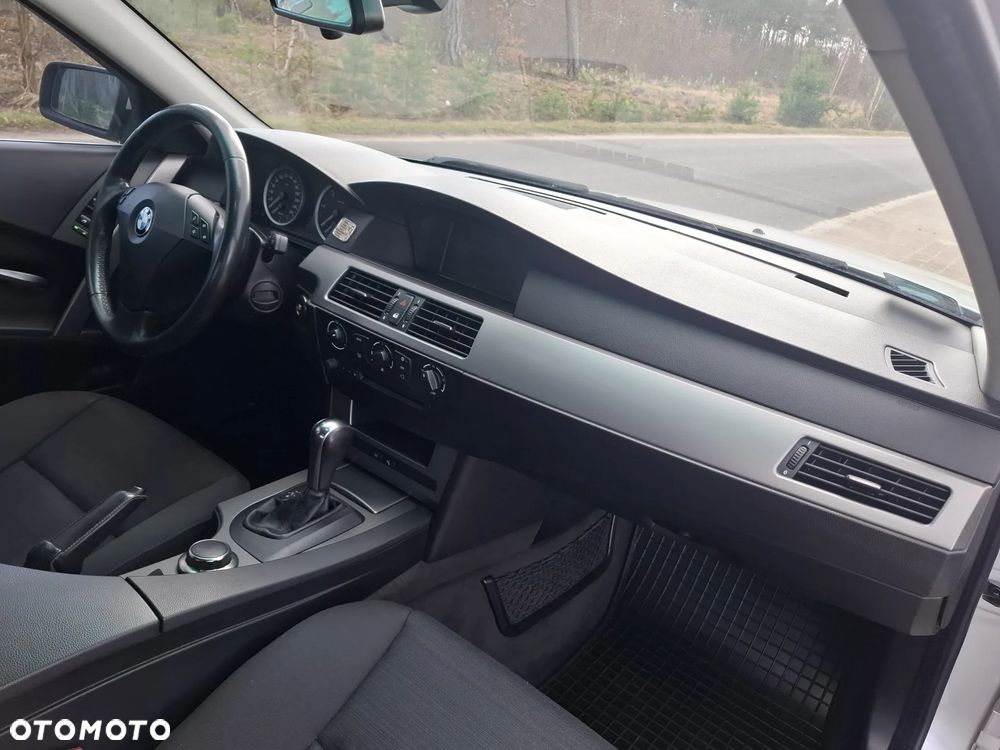 BMW Seria 5 - 13