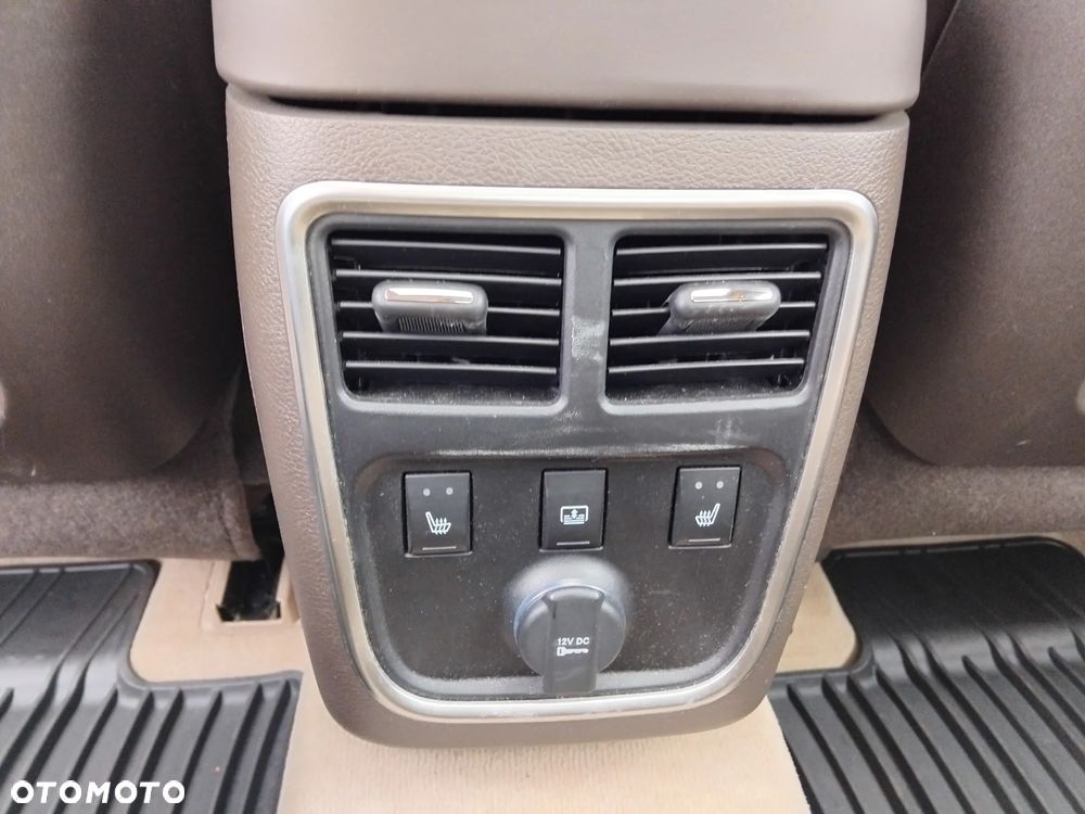 Lancia Thema 3.0CRD Executive - 19