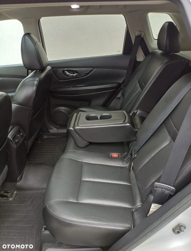 Nissan Rogue - 29