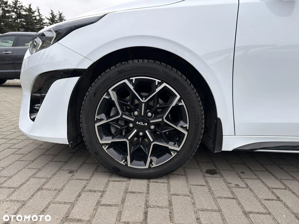 Kia ProCeed - 11