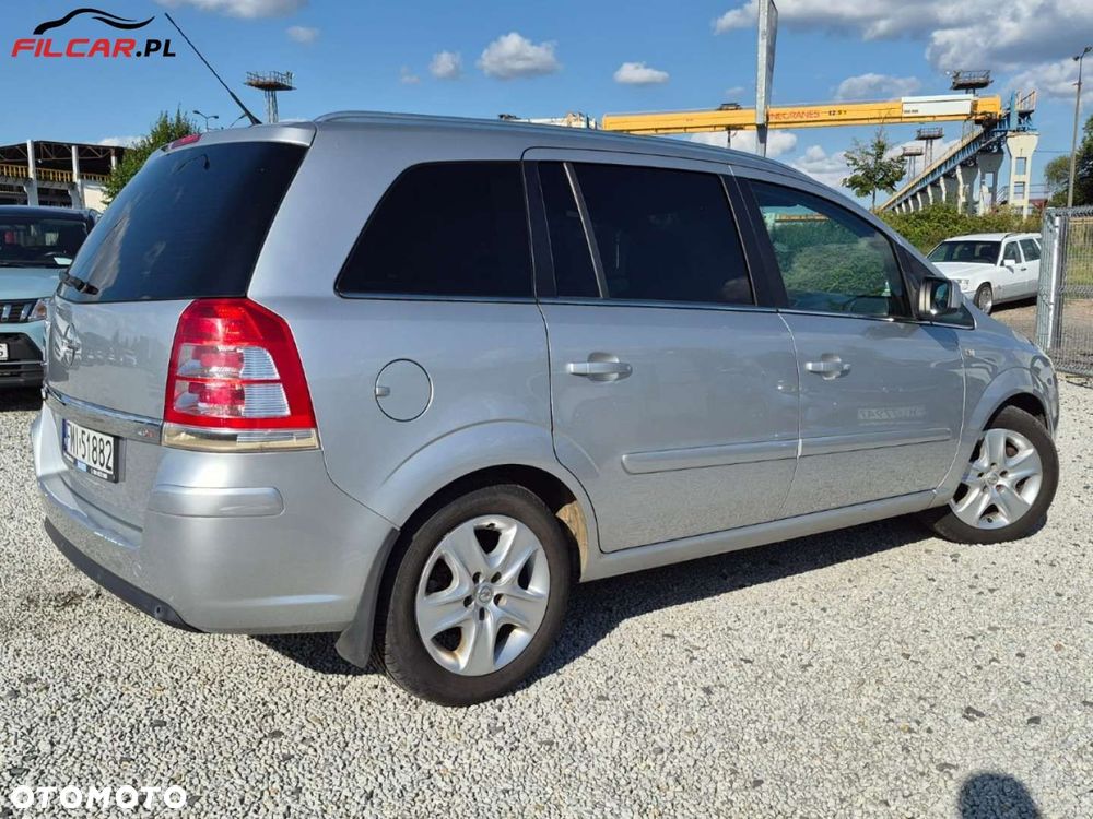 Opel Zafira - 19