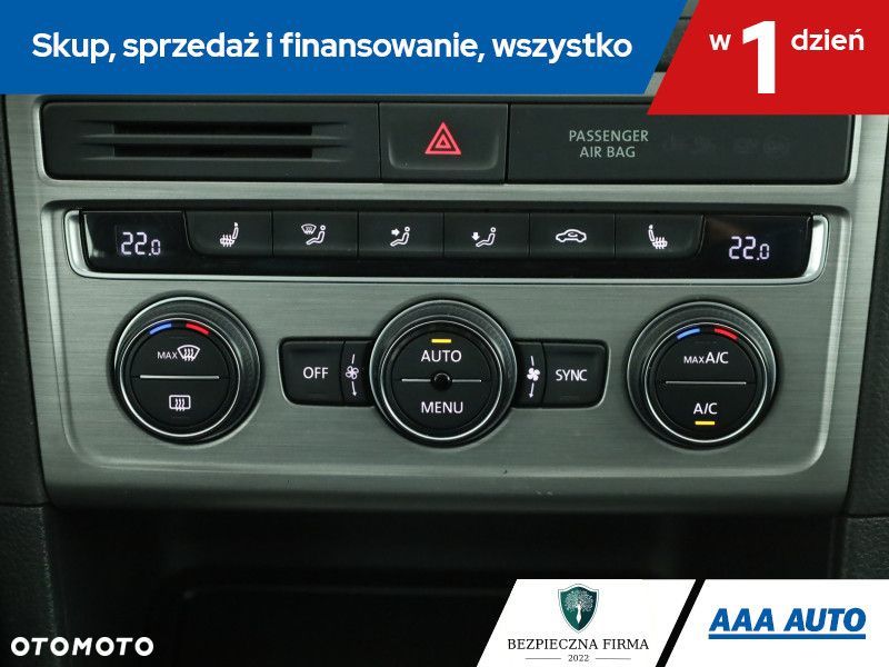 Volkswagen Golf Sportsvan - 17