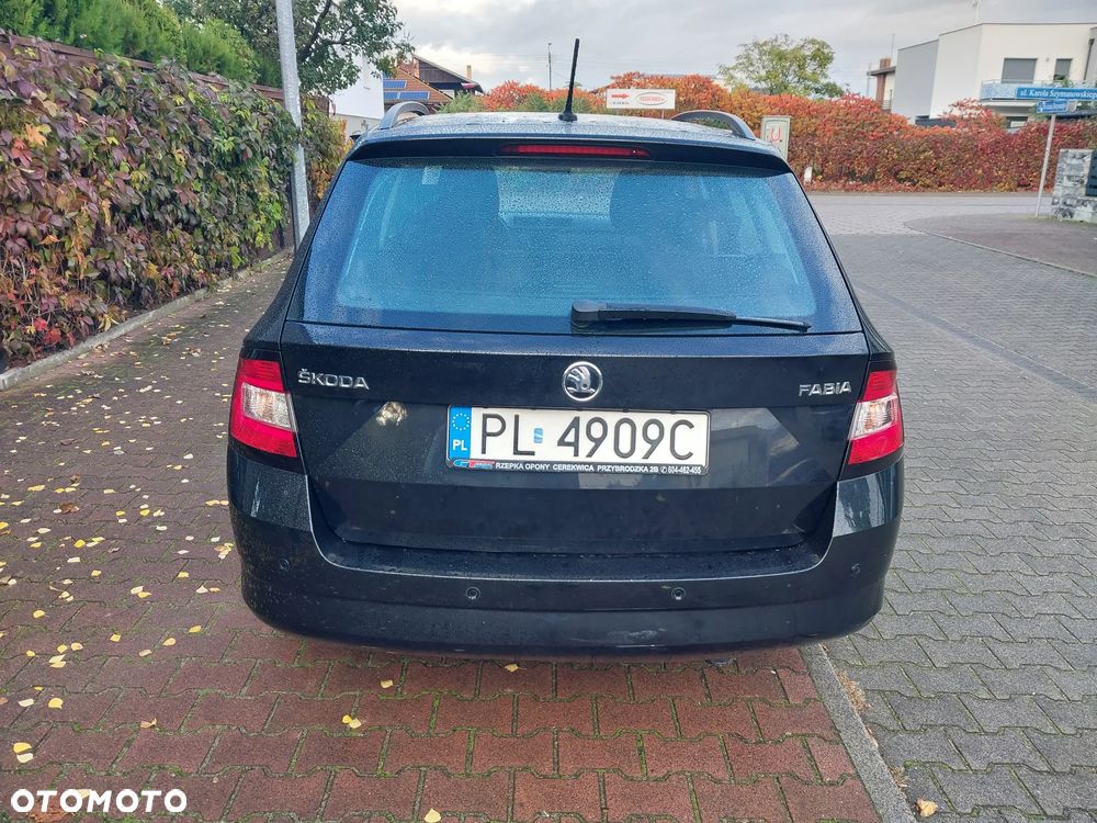 Skoda Fabia Combi 1.0 MPI Style - 6
