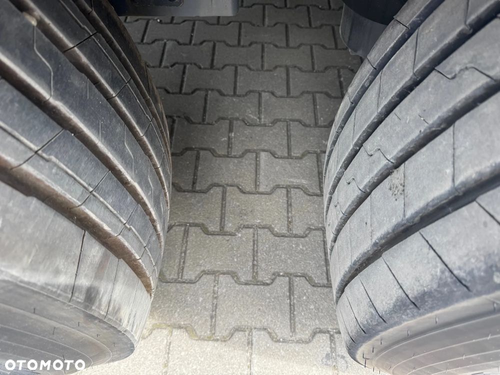 Krone Hakowa, Carrier Vector HE19, Nowe opony!! - 18
