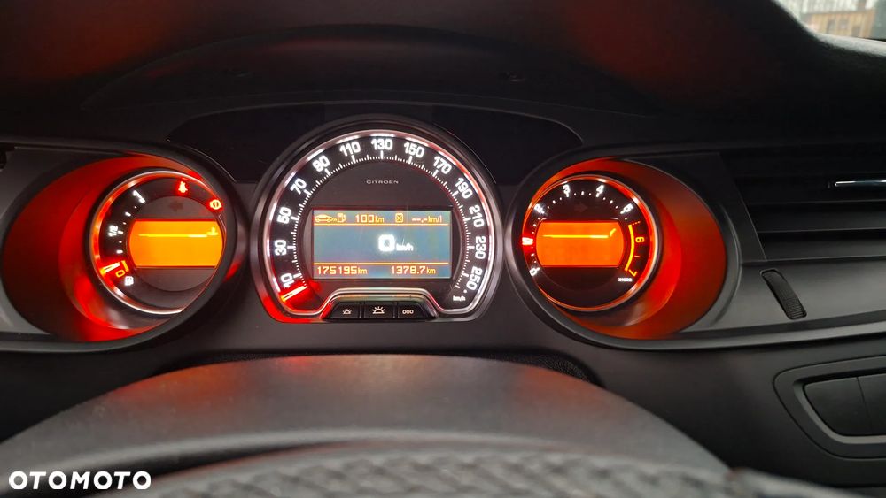 Citroën C5 THP 155 Exclusive - 14