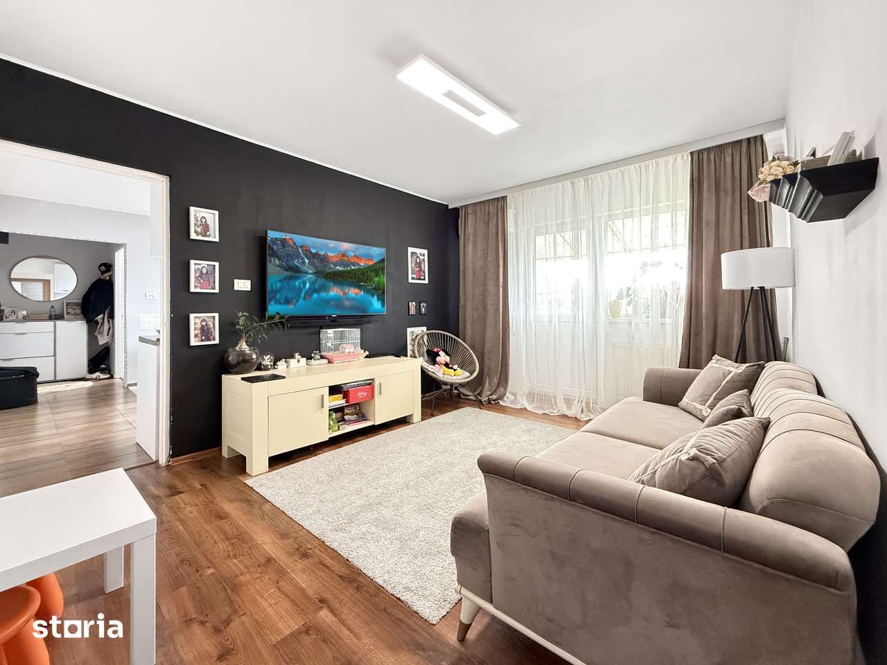 Apartament 3 camere, zona Lipovei, comision 0% — fotografia 1