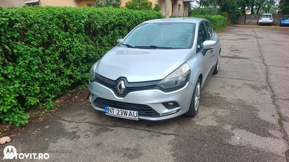 Renault Clio - 1