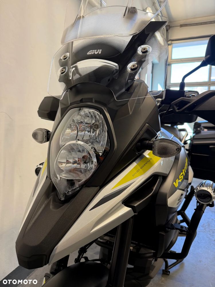Suzuki V-STROM - 26