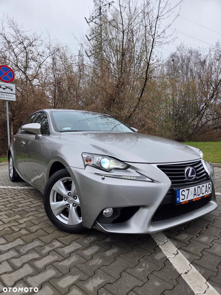 Lexus IS 300h Elite - 2