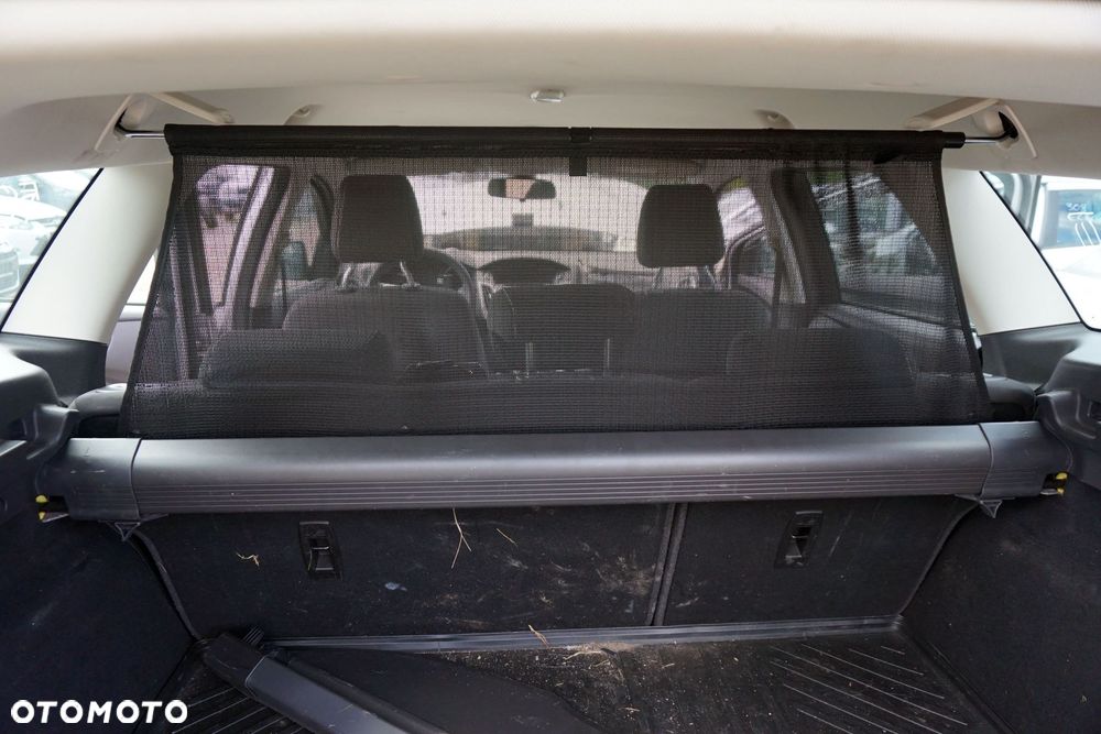 ROLETA BAGAŻNIKA FOCUS III MK3 KOMBI SIATKA FORD 2010-2014 - 2