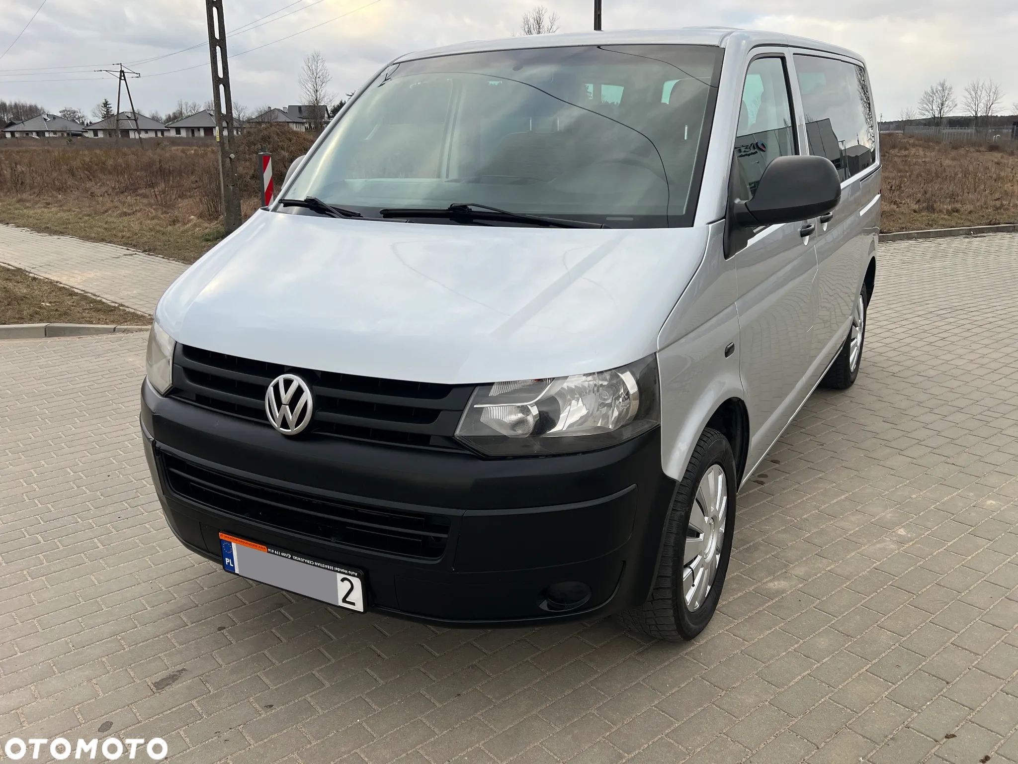 Volkswagen Transporter - 1