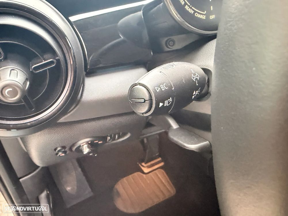 MINI 3 Portas Cooper SE - 19