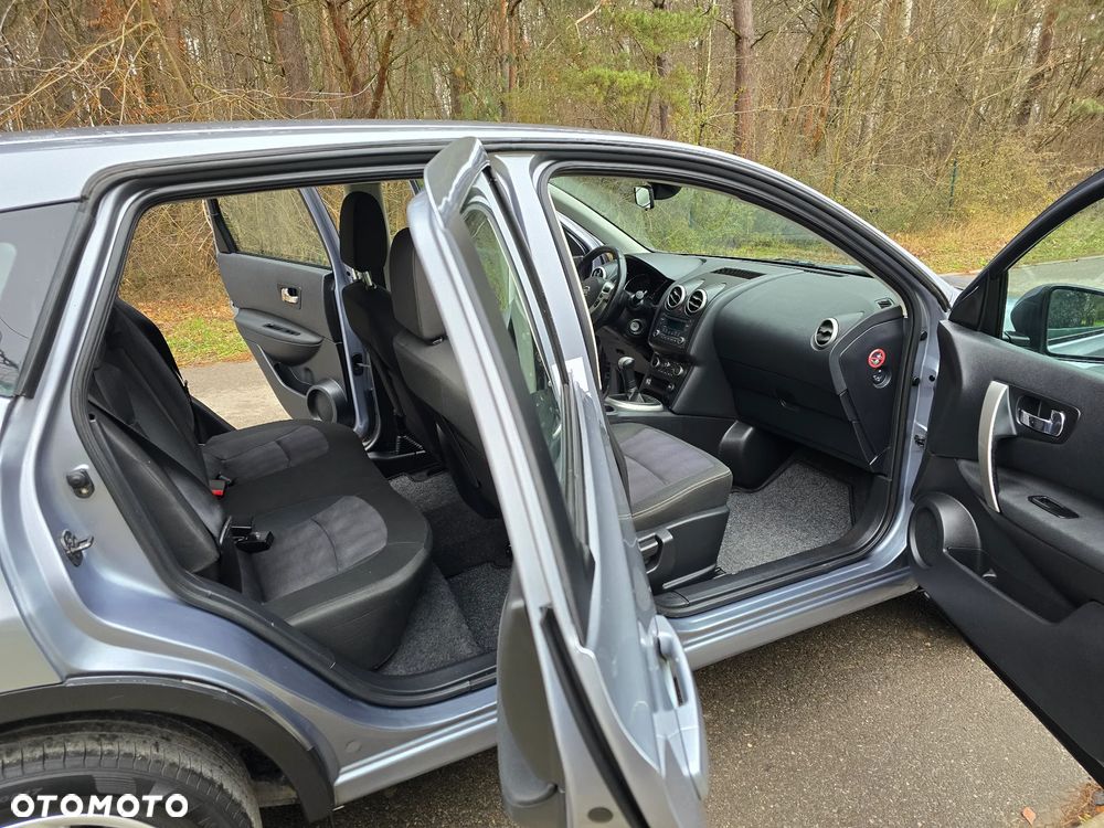 Nissan Qashqai 1.6 acenta - 19