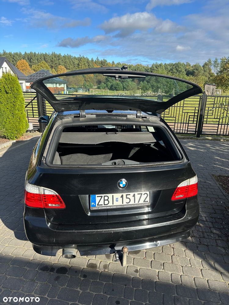 BMW Seria 5 520d Touring - 5